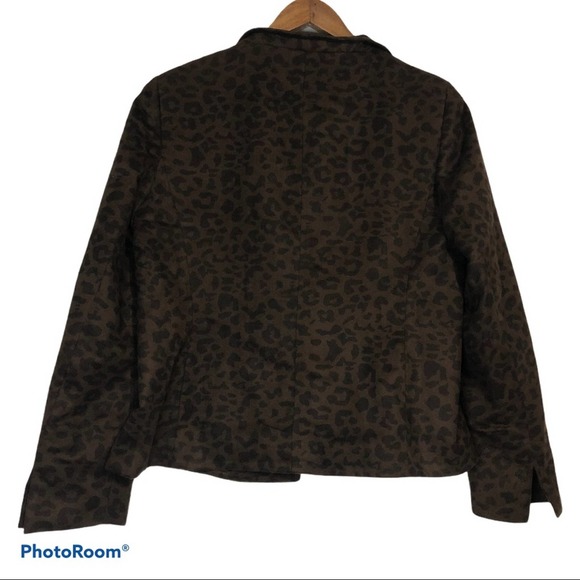 Investments Brown Leopard Blazer Women's Size 10 - Picture 2 of 3
